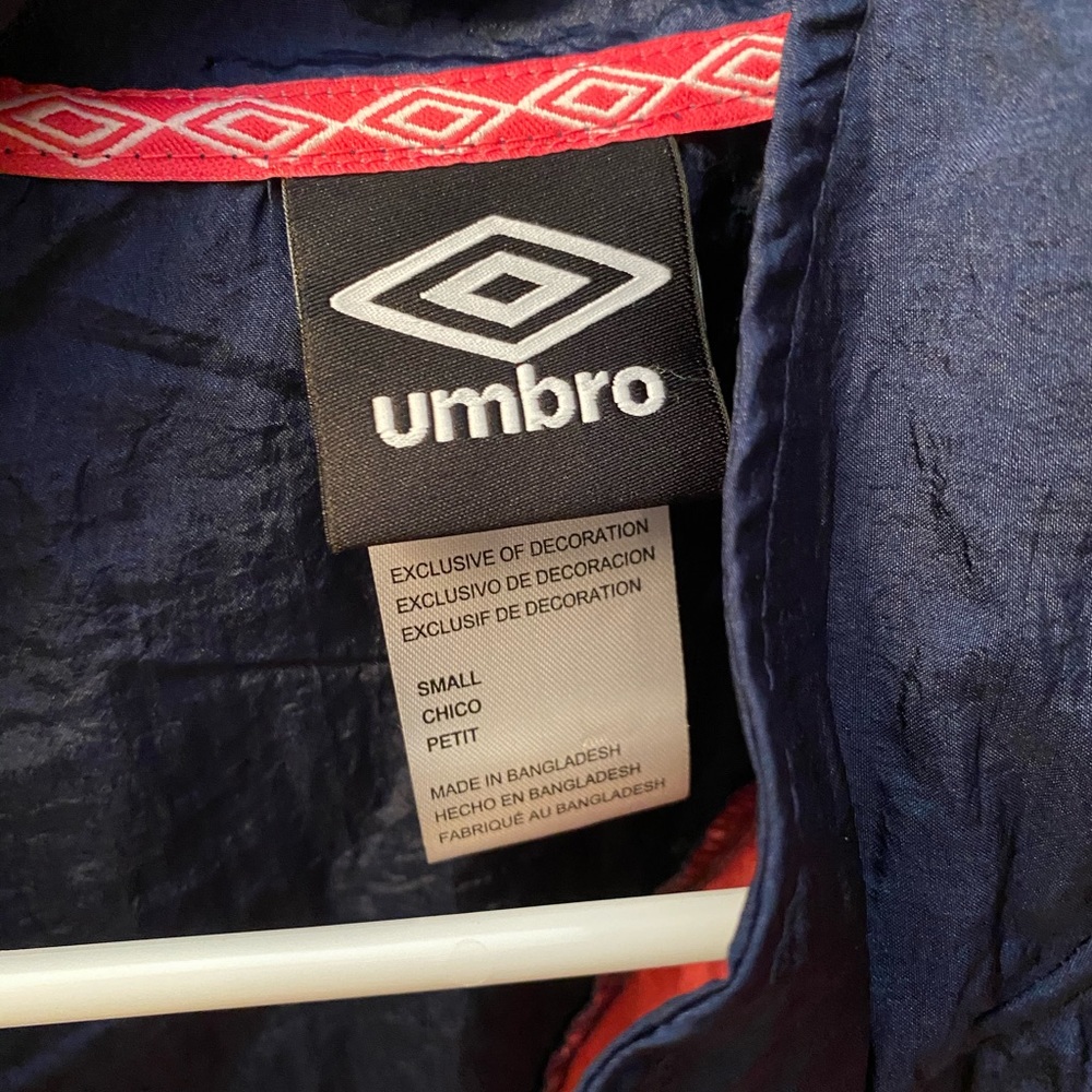Umbro Performance Jacket - Picture 5 of 6